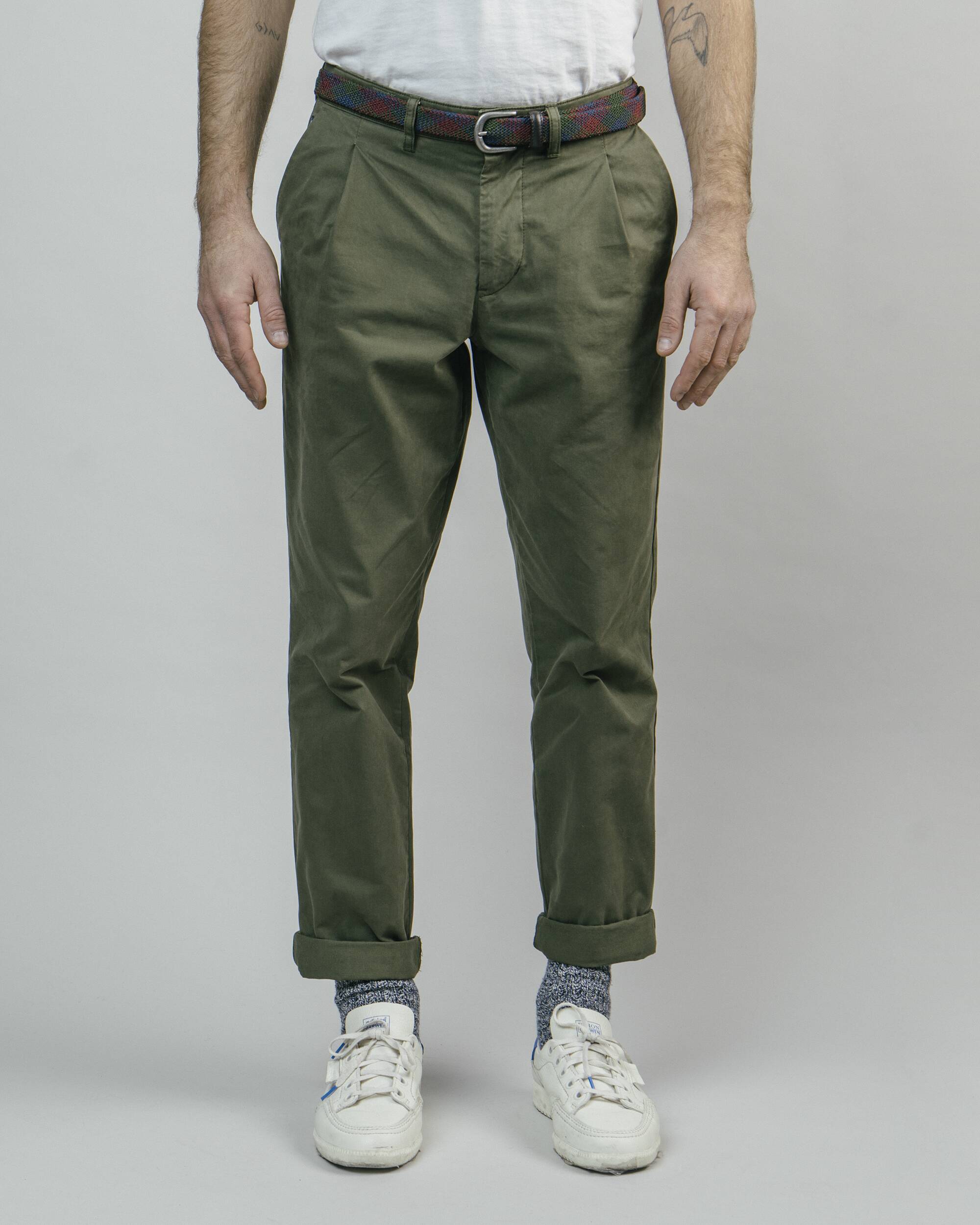 Pleated Chino Pants Olive