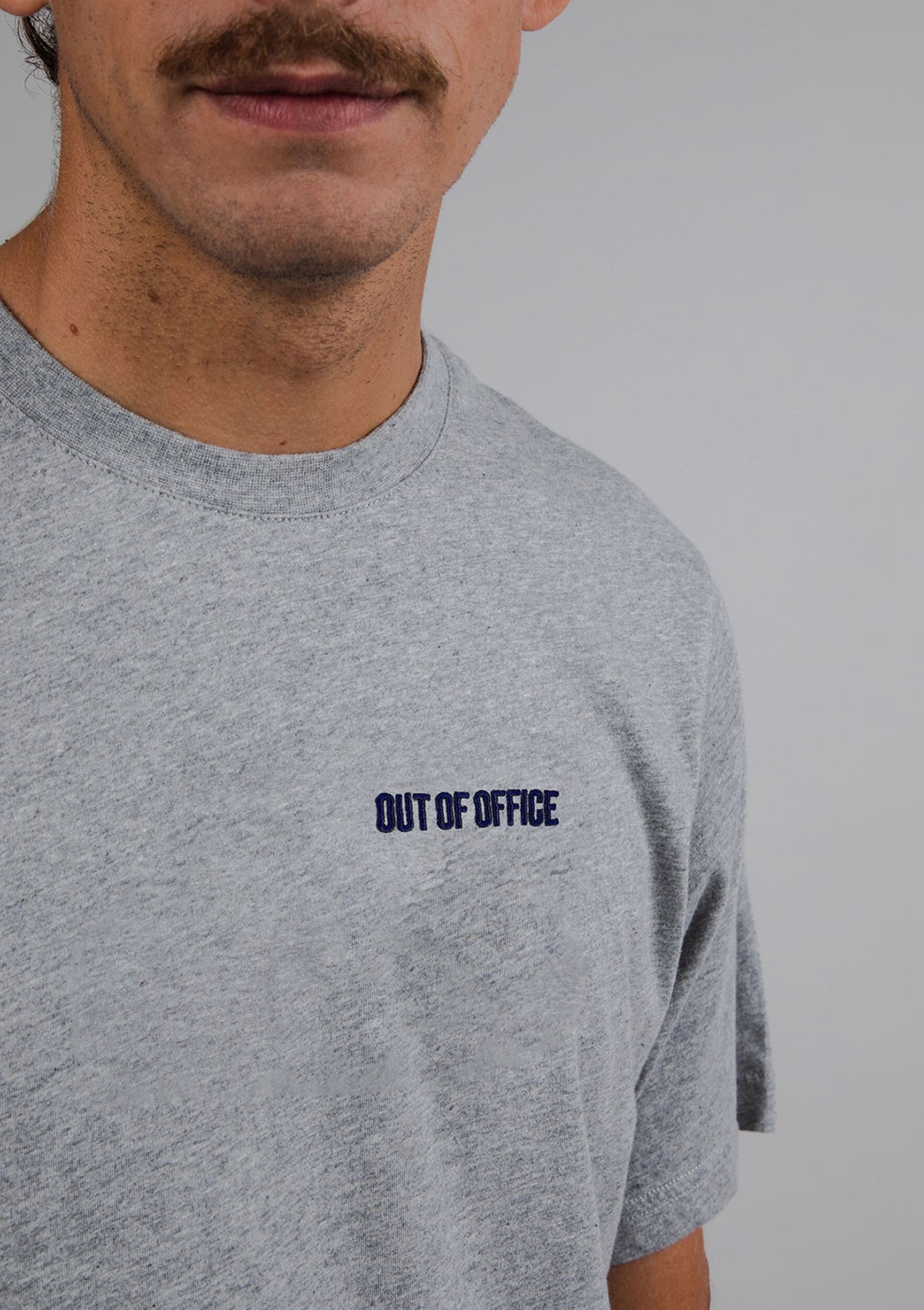 Out of Office T-shirt Grey Melange