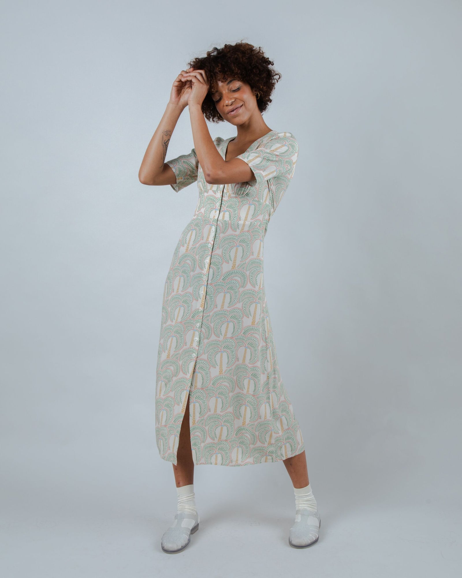 Borneo V-neck Dress Ecru