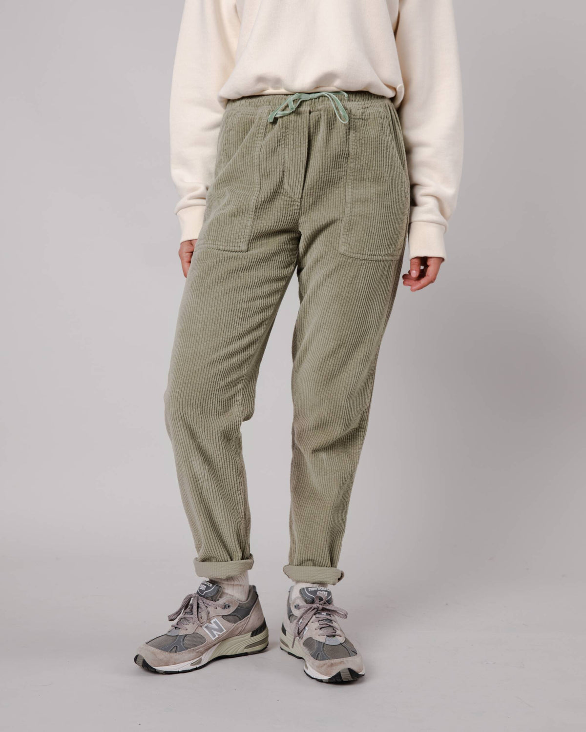 Women Olive Corduroy Pouch Pocket Drawstring Pants
